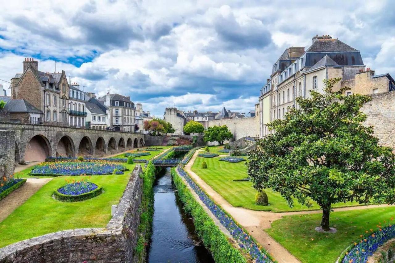Studio De Caractere Du Centre Historique De Vannes Apartment Ngoại thất bức ảnh